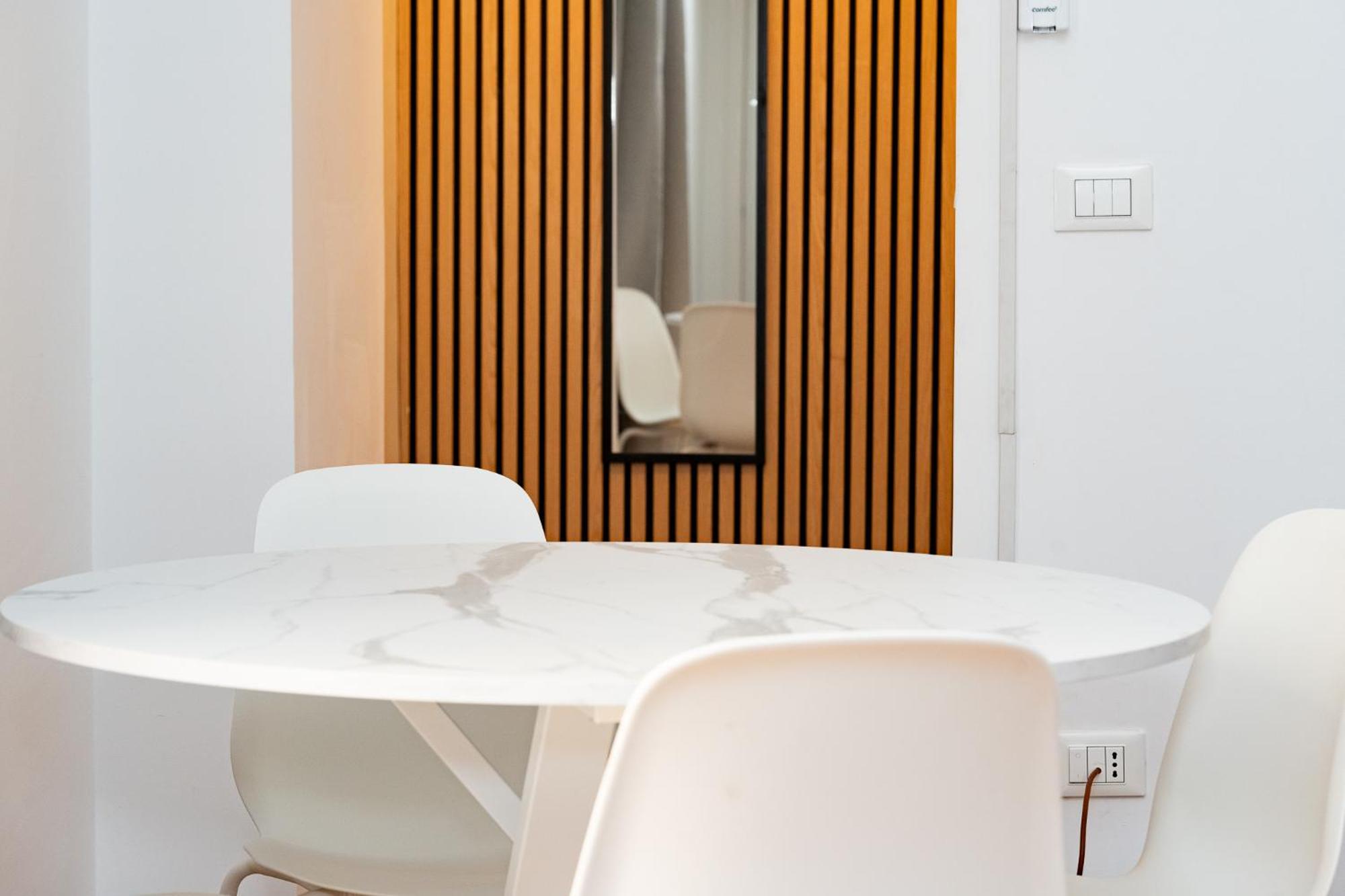 נאפולי Home Smart Rent Appartamento Nei Pressi Di Via Toledo 2 Camere Da Letto מראה חיצוני תמונה